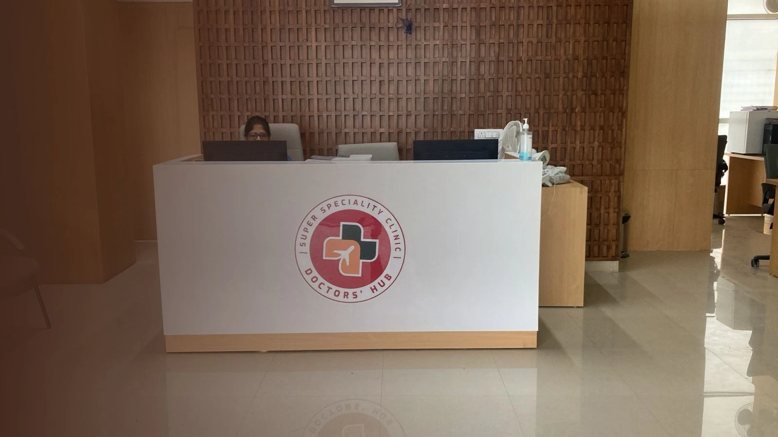 Super specialty hospital clinic in gurugram